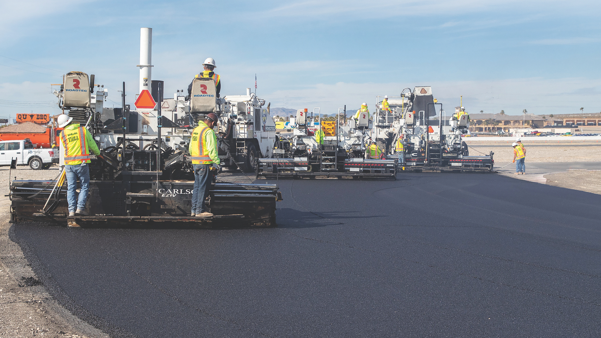 asphalt paving contractors