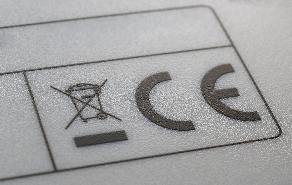 A CE symbol with a crossed out bin next to it