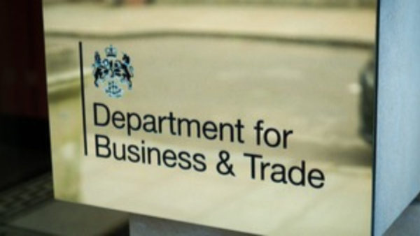 A plaque that says department for business and trade