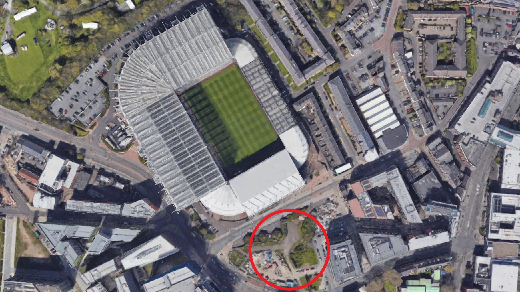 The Strawberry Place plot is circled to the south of St James's Park (image: Google).