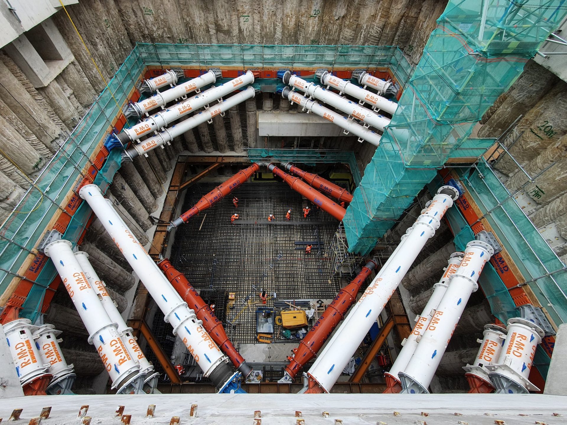 The complex project aiding construction of a traction substation at Euston Station