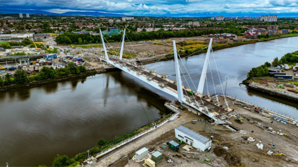 Bird view of the Renfrew Bridge. Graham has successfully completed the firet operational test.