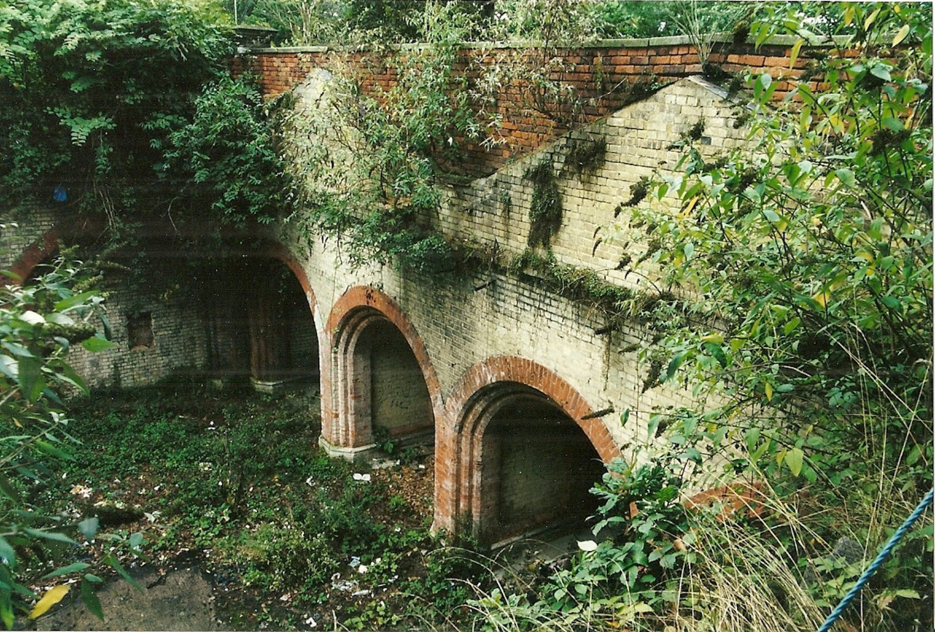 The subway in 2000 (image: Historic England).