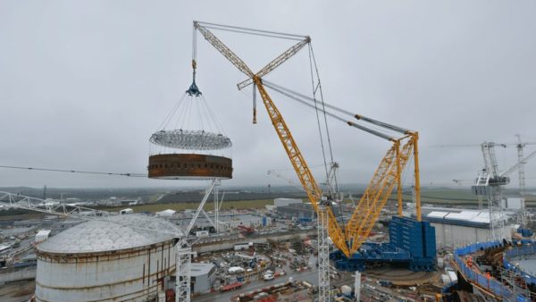 Big Carl lifting final steel liner ring at Hinkley Point C