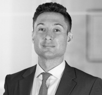 Black and white mugshot of Oliver Pickford, associate at Mantle Law