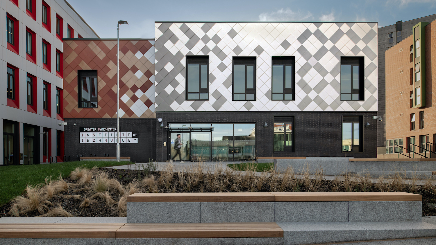 Tilbury Douglas Manchester tech hub Image: GMIoT