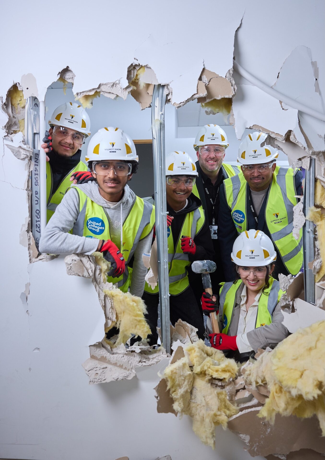 Willmott Dixon college - Symbolic event marks start of new Wembley Campus, which will deliver construction-focused education 