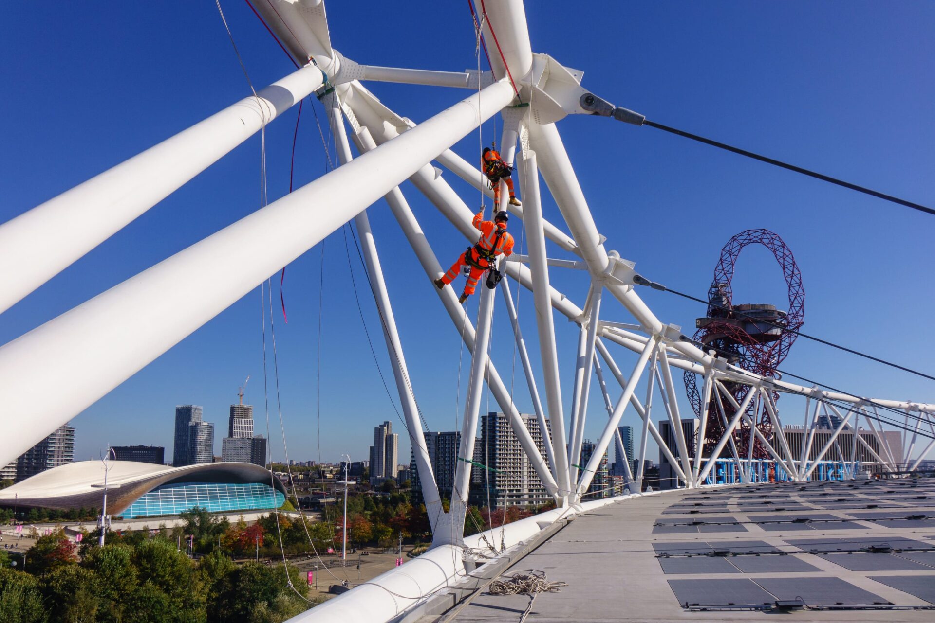 Rope access inspectors have scaled London Stadium’s 30m-high roof to clean and survey its steel structure.