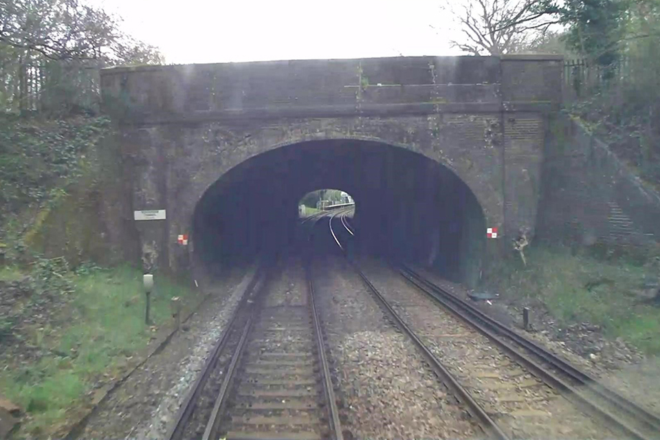 Near miss in tunnel - Three track workers were put in danger after the wrong tunnel was closed despite multiple checks