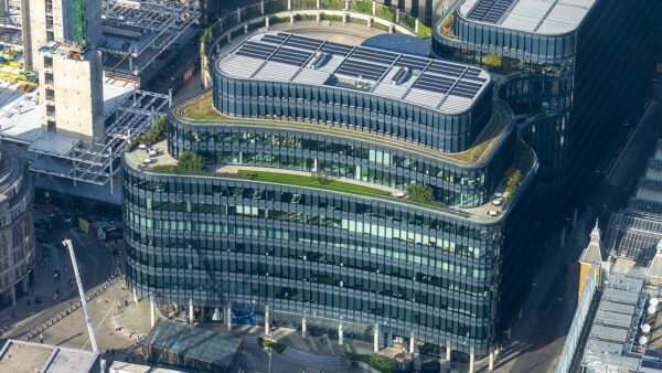 100 Liverpool Street, London, where SRM achieved a carbon reduction of 389kg per sq m and a BREEAM Outstanding rating for developer British Land. Image: The wub | CC BY-SA 4.0