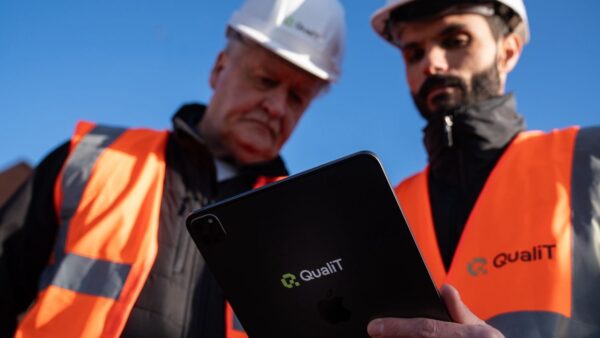 QualiT - developed by Duane McCreadie FCIOB to tackle quality - in action on site. Image: QualiT