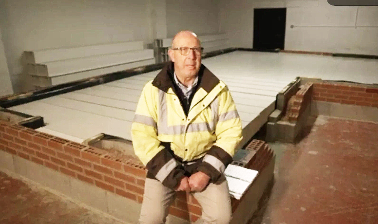 Roger Carter with Polibeam product. Image: Polibeam